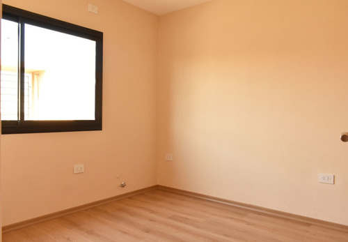 Imagen 13 de 17 de Casa En Venta De 2 Dormitorios Altos Romero