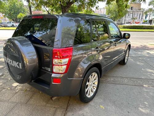 Suzuki Grand Vitara 2.4 Gl L4 At