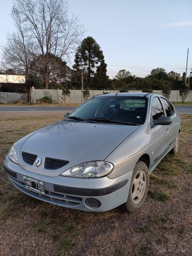 Renault Megane 1.6 Tric Pack Plus Gnc