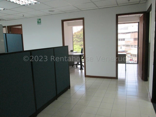 Imagen 5 de 11 de Oficina En Alquiler En Torre Humboldt