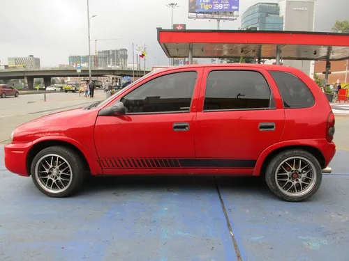 Chevrolet Corsa Wind 1400cc Mt Aa