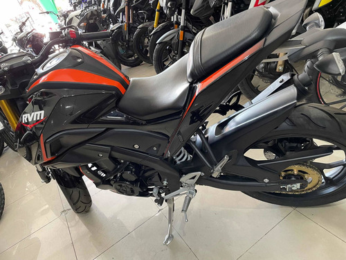 Imagen 7 de 10 de Rvm F5 250
