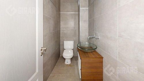 Departamento En Venta De 3 Amb A Estrenar Con Cochera, Zona Plaza Mitre.
