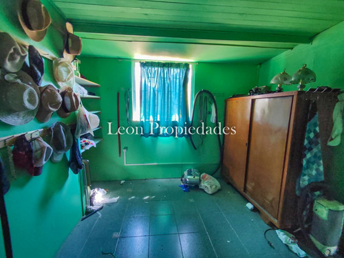 Se Vende Parcela Plana Con 2 Casas En Sector Cuyuncavi, Cvi