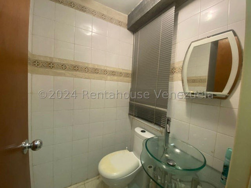 Leandro Manzano Townhouse En Venta,villa Nueva Hatillo Mls #25-210 As