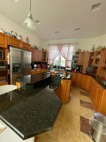 Imagen 22 de 23 de Casa En Venta En Fraccionamiento Puertas Del Tule.