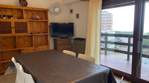 Departamento Dos Ambientes En Venta Pinamar