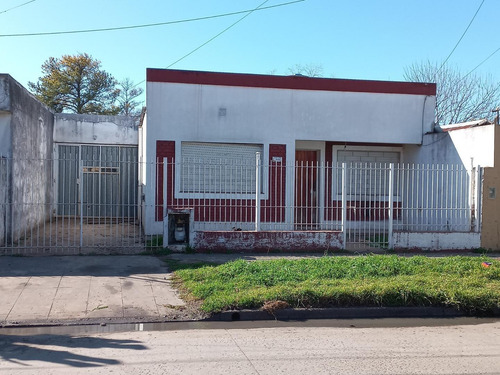 Imagen 2 de 2 de Casa En Venta