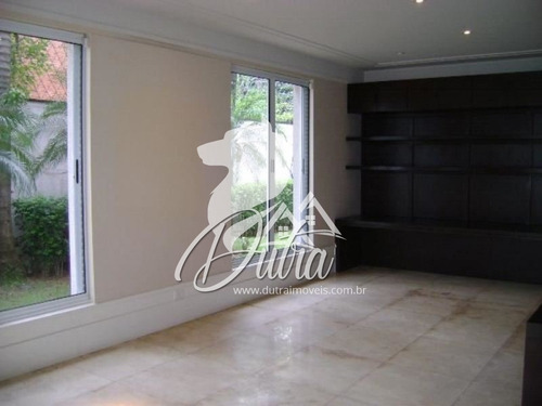 Imagem 14 de 15 de Padrão Jardim América 1141m² 05 Dormitórios 05 Suítes 10 Vagas - B8d0-ef01