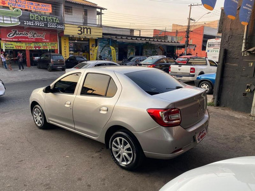 Renault Logan Expr 10