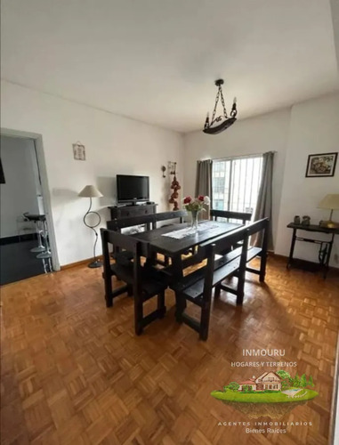Venta De Lujoso Apartamento De 3 Dormitorios En El Centro