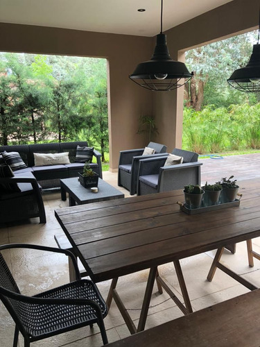 Casa En Venta Barrio Cerrado Las Praderas Lujan