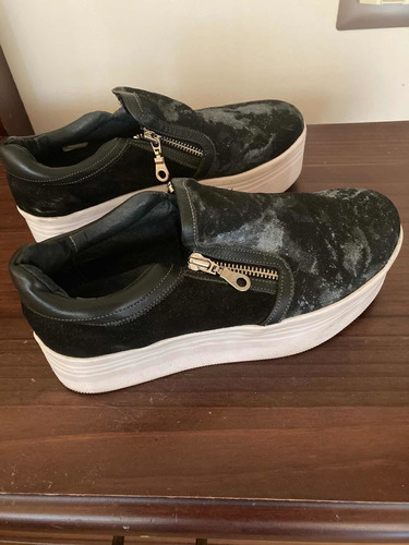 Zapatillas Urbanas Marca Detogni Número 38