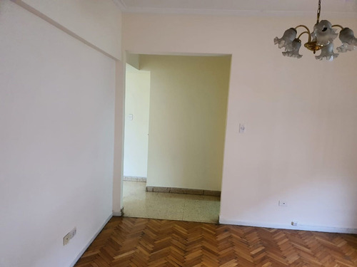 Imagen 4 de 18 de Venta Depto 2 Ambientes Excelente Ubicacion
