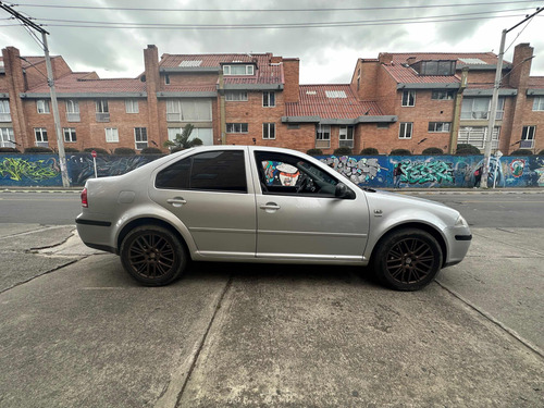 Volkswagen Jetta 2.0 Trendline