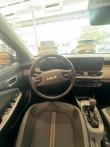 Kia K3 Cross 1.6 Zenith