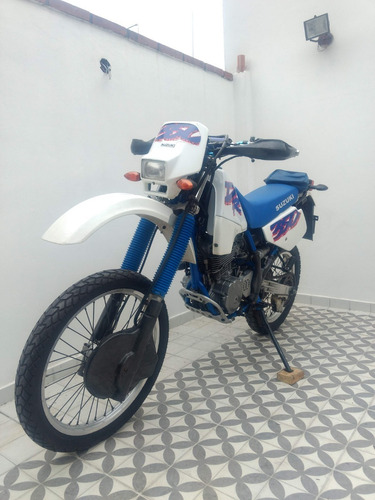 Suzuki Dr 350