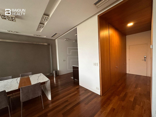 Departamento 2 Ambientes Con Cochera En Venta En Puerto Madero