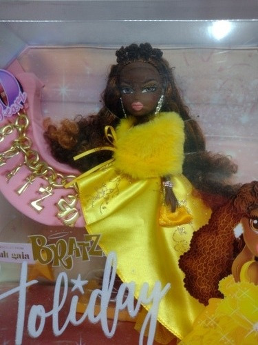 Muñeca Bratz Coleccion Holiday Felicia 20 Años Years 2021