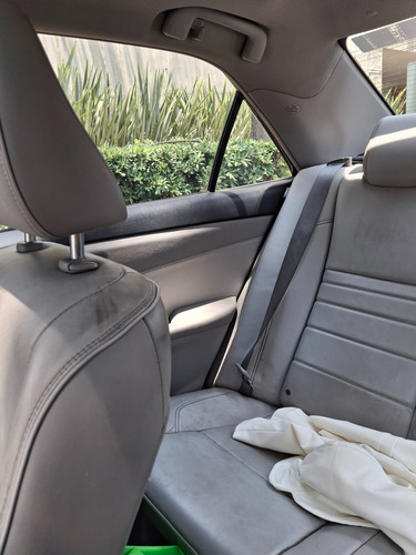 Toyota Camry 3.5 Xle V6 At