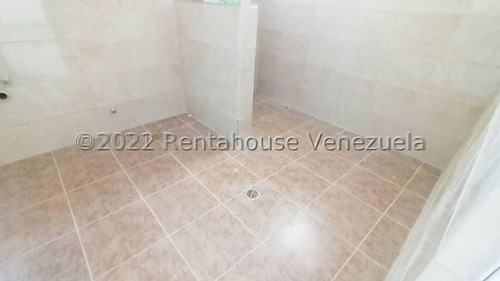 Imagen 11 de 14 de Rentahouse: Vende Townhouse Duplex En Puerta Maraven, Punto Fijo, Estado Falcon. #23-5774