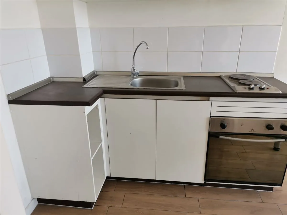 Imagen 5 de 9 de Departamento De 1 Dorm En Arriendo En Independencia
