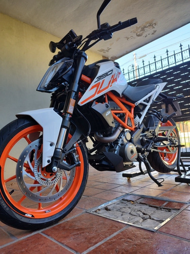 Imagen 6 de 13 de Ktm Duke 390 - Posible Permuta