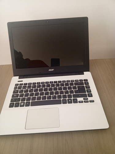 Portátil Acer E5-471 Core I3 6 Gb Ram 15  Dd 500 Gb - Win 10