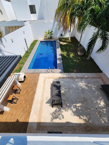 Casa Con 22 Paneles Solares En Venta En Montes De Ame