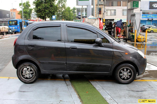 Imagen 8 de 25 de Chevrolet Spark Lt