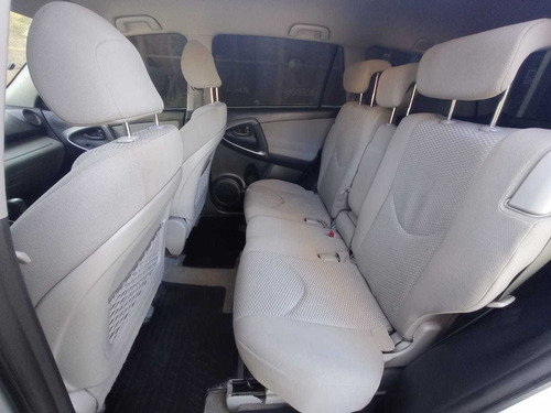 Imagen 11 de 15 de Toyota Rav 4 Caja Automática 4x4 Año 2013