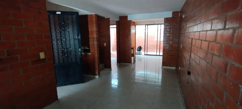 Casa En Venta En Palmira Barrio Las Americas