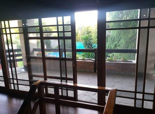 Imagen 3 de 11 de Casa - Barrio Parque Leloir