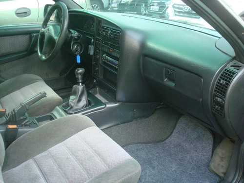 Imagem 11 de 14 de Chevrolet Omega Gls 2.2 Mecânico Gasolina 1997