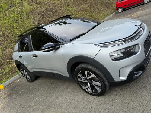 Citroën C4 Cactus 1.6 Shine Turbo Aut