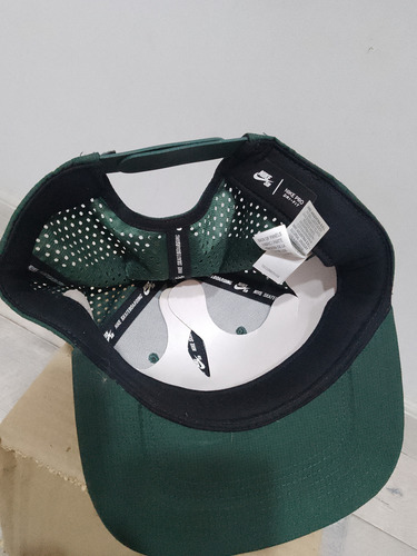 Gorra Nike Sb( Usado) Verde Musgo Xl
