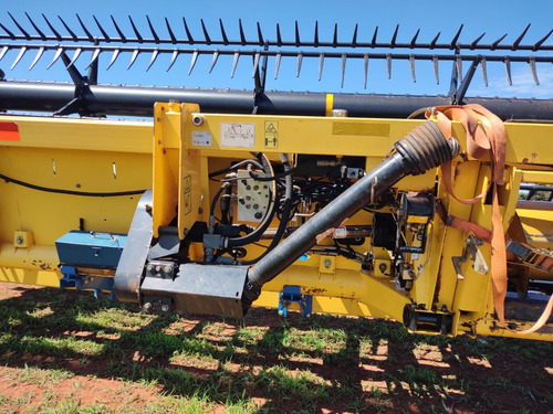 Colheitadeira New Holland Cr 6080 Ano 2014