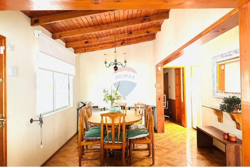Casa A Pasos De La Playa Club Yates -residencial
