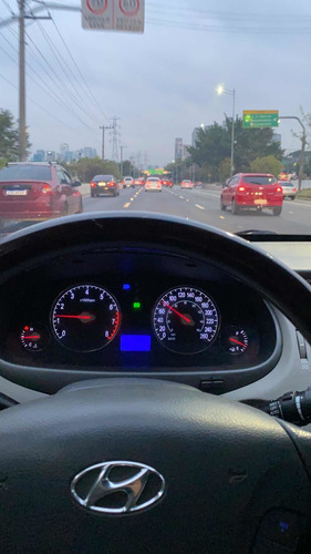Imagem 13 de 15 de Hyundai Azera 2010 3.3 Gls Aut. 4p