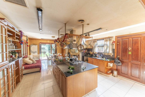 Venta Casa-lote En Bella Vista Ideal Loteo O Emprendimiento 2080m2