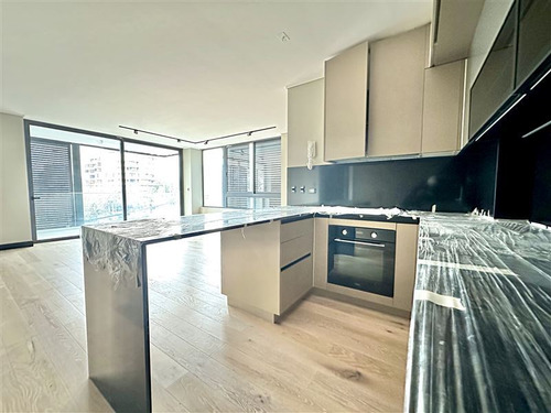 Venta Departamento Vitacura: Nueva Costanera 2est + 1bod