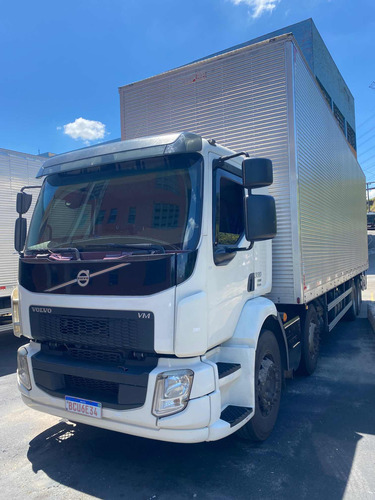 Volvo Vm 330 8x2 Bitruck - 2018 No Chassi