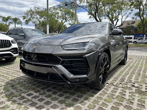 Lamborghini Urus 4.0 V8