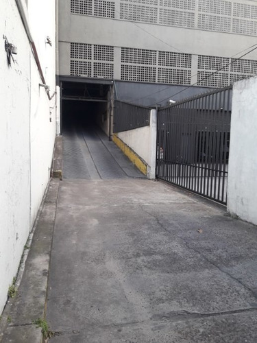 Imagen 2 de 7 de Cochera En Venta En Banfield Oeste