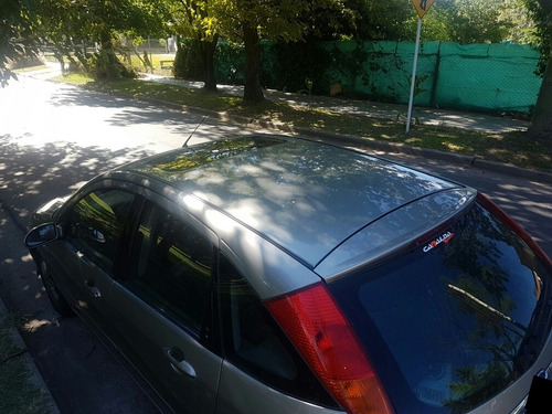 Ford Focus 1.6 Ambiente Mp3