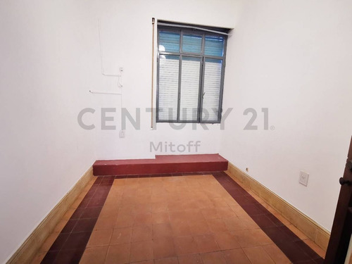 Imagen 30 de 30 de Casa De Estilo En Venta En La Plata