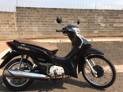 Imagem 2 de 6 de Honda Motoneta