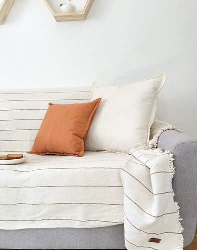 Imagen 2 de 10 de Manta Cubre Sillon Rustica Colcha Cubre Cama 150cm Premium