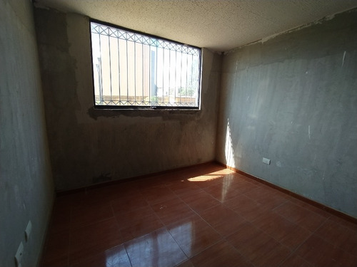 Imagen 9 de 14 de Foa-2101 Apartamento En Venta San Diego Penélope Yañez