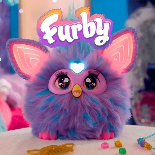 Brinquedo Interativo Furby Roxo Com 5 Modos + 15 Acessórios